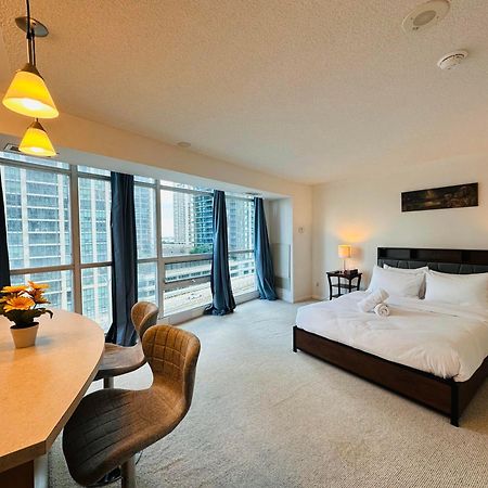 Rivetstays - The Yonge Toronto Exteriör bild