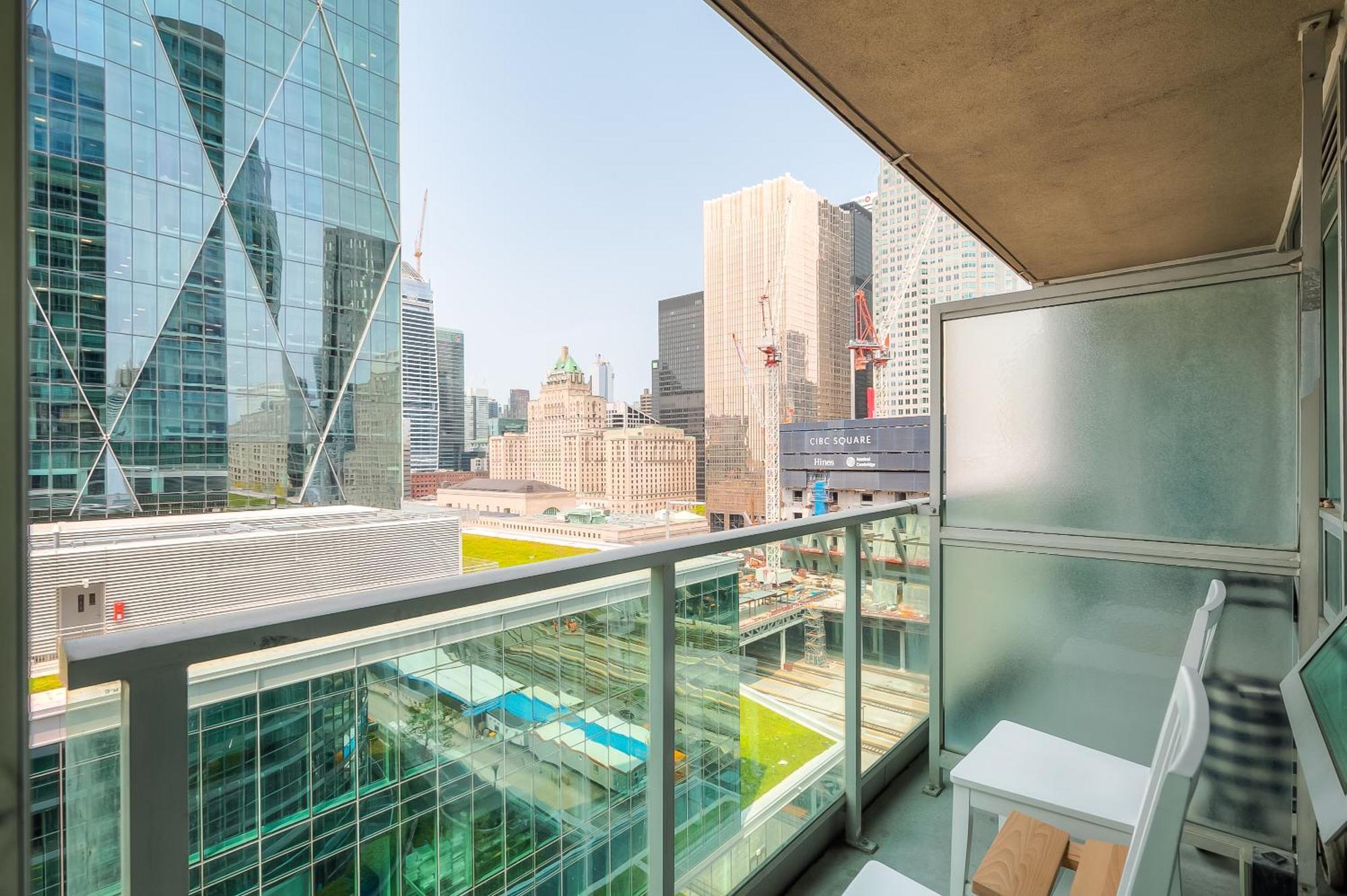 Rivetstays - The Yonge Toronto Exteriör bild