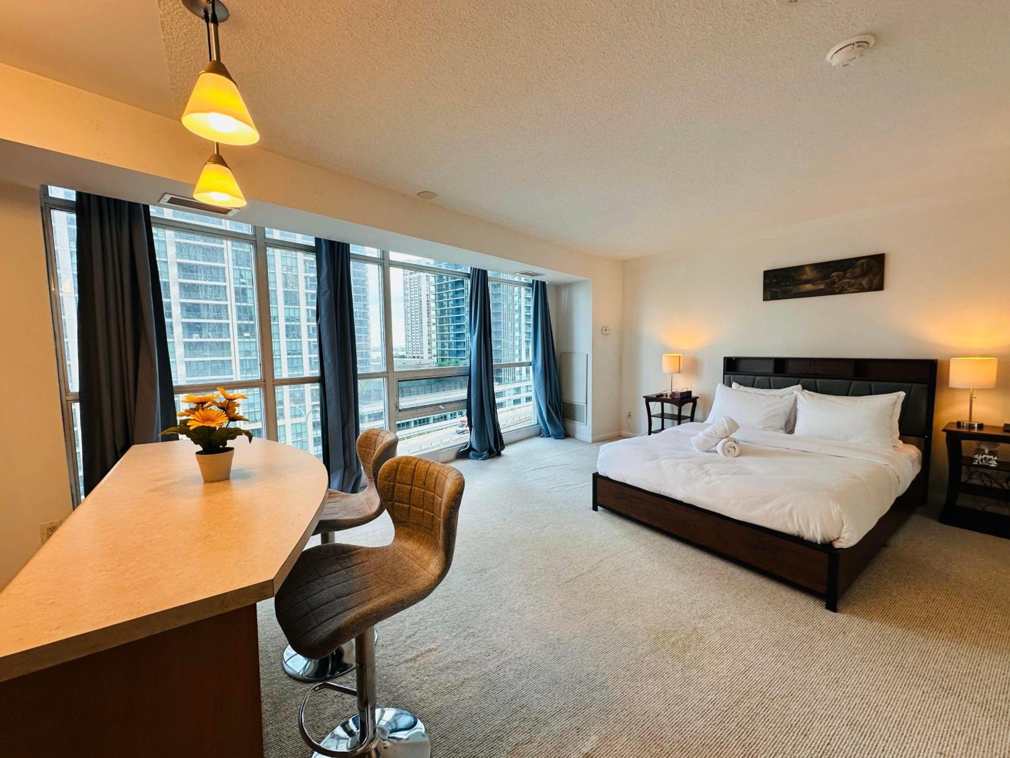 Rivetstays - The Yonge Toronto Exteriör bild